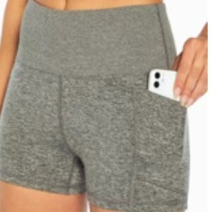 Zobha Shorts-Legging